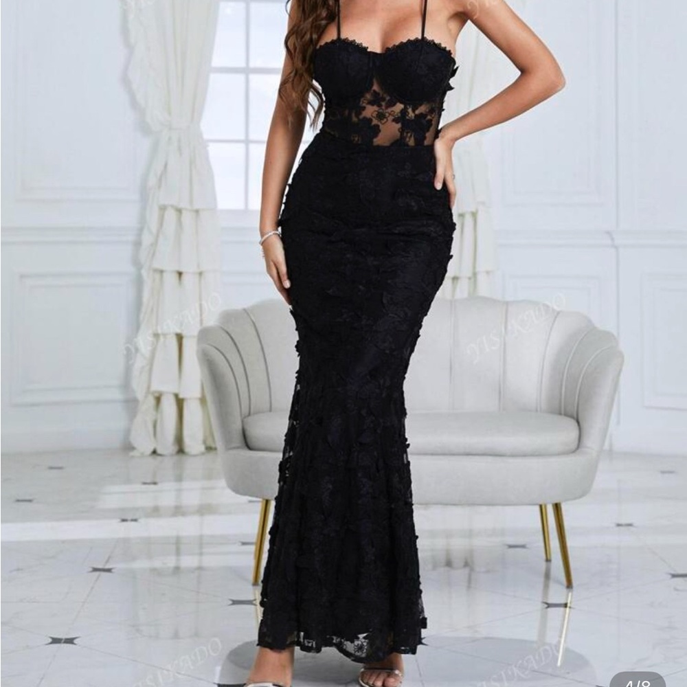 Black Lace butterfly Evening Gown size L